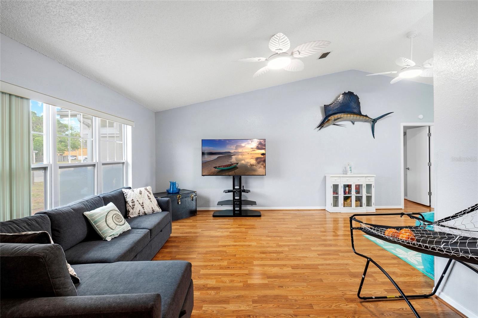 Image 11 of 32 For 11263 Murraysville Drive