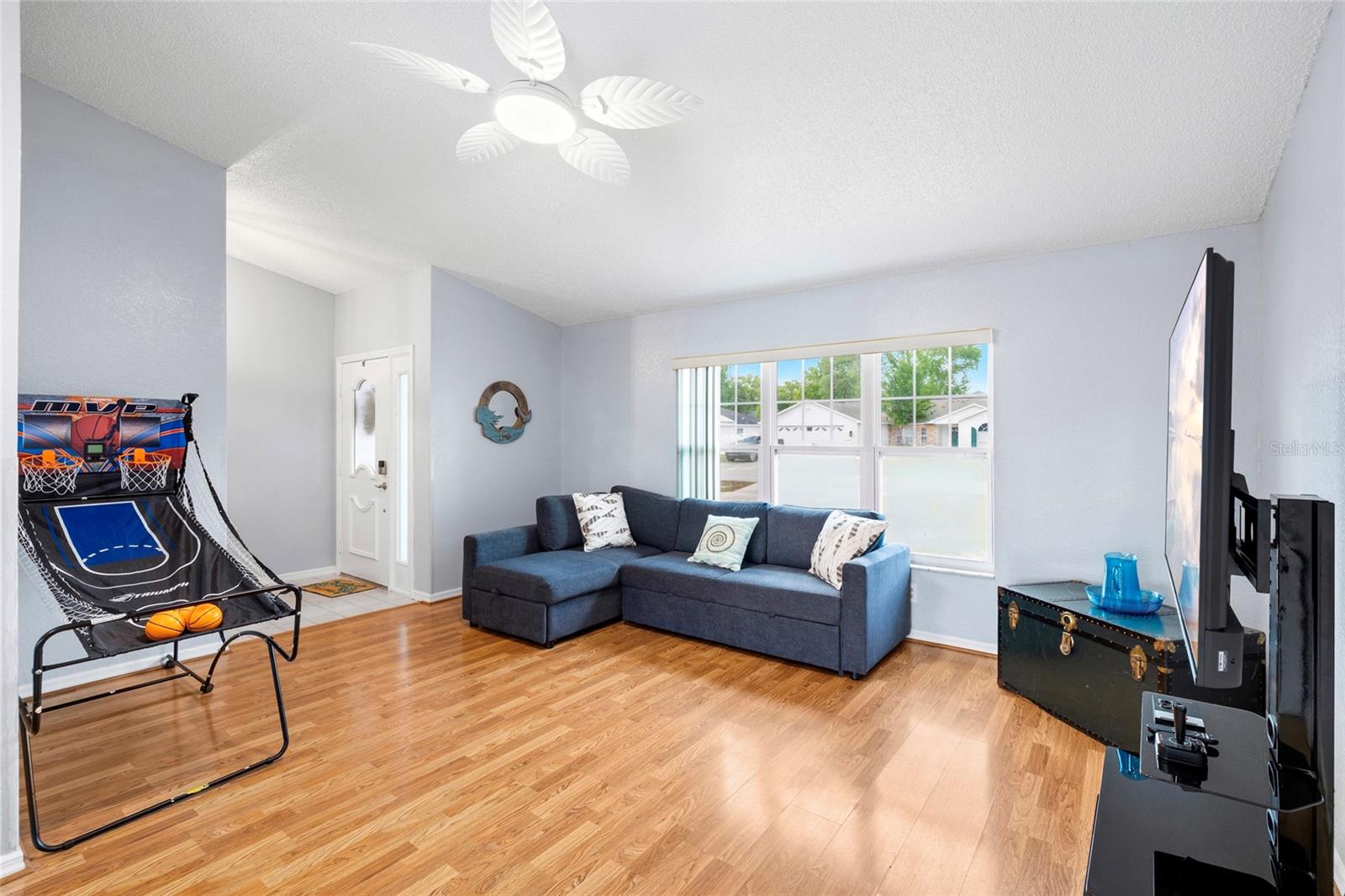 Image 12 of 32 For 11263 Murraysville Drive
