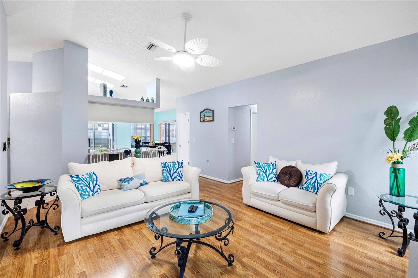 Image 6 of 32 For 11263 Murraysville Drive