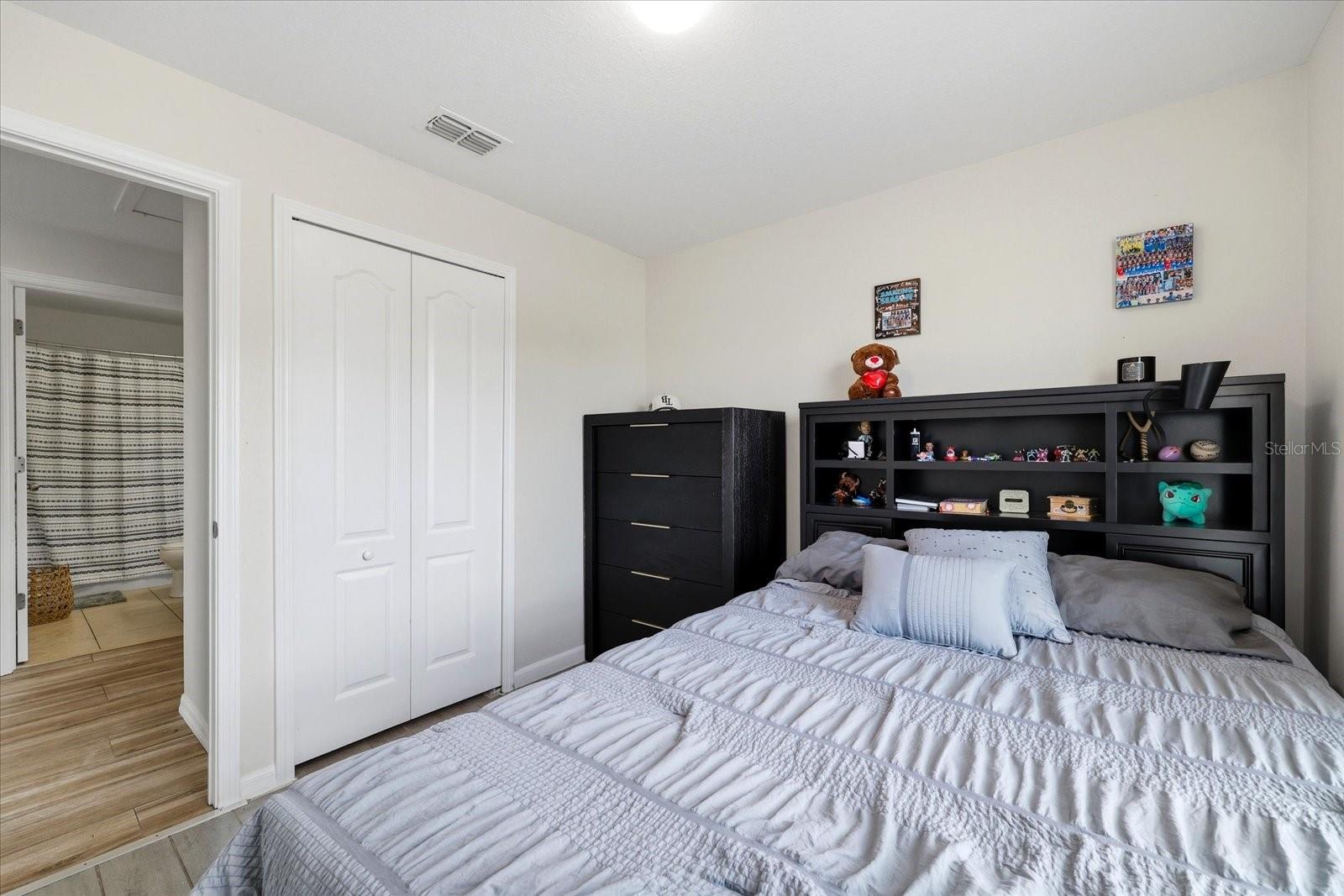 Image 30 of 46 For 5442 Limestone Lane 3308