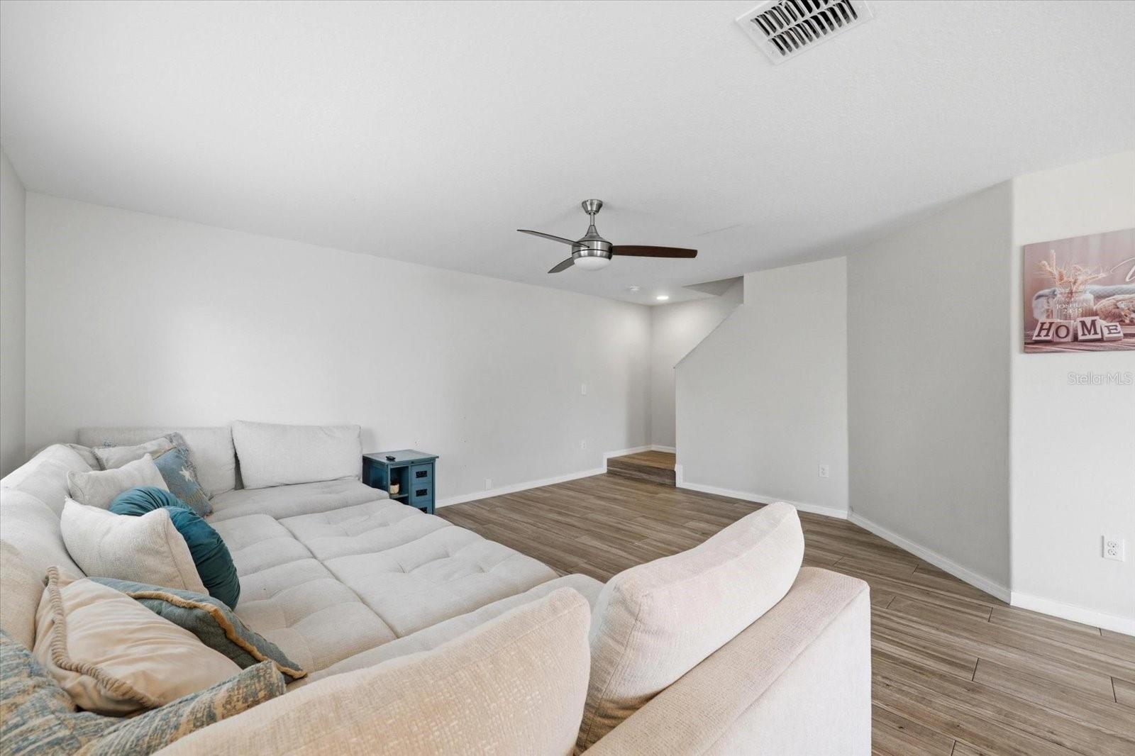 Image 8 of 46 For 5442 Limestone Lane 3308