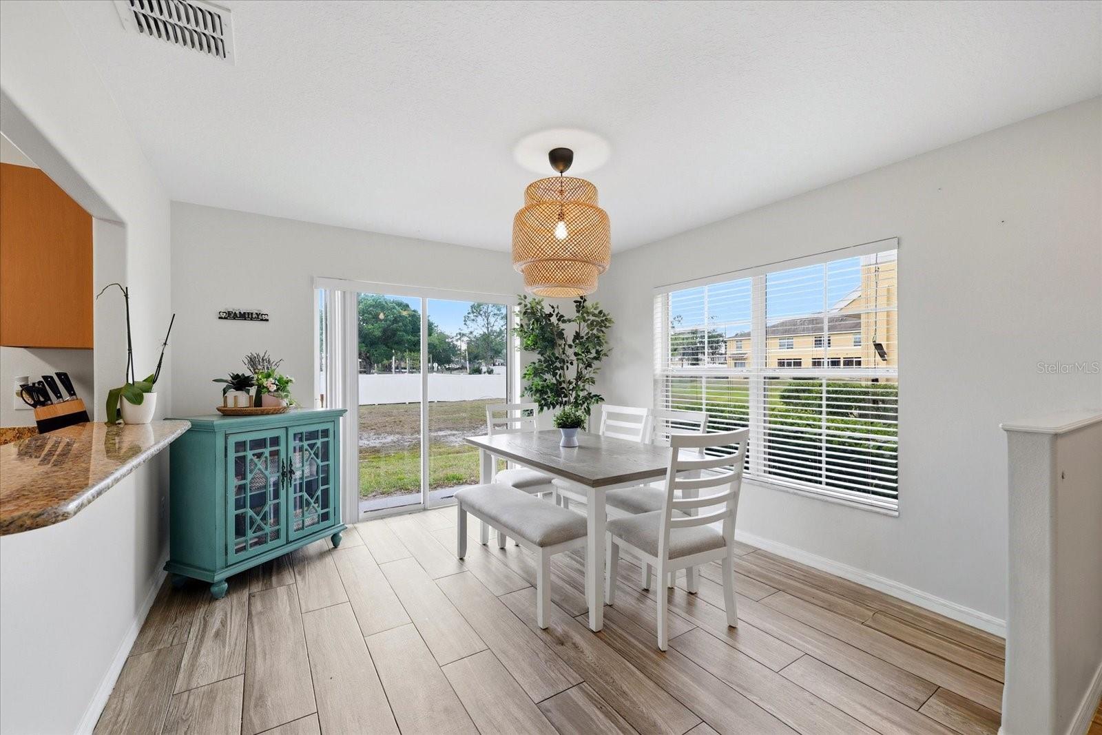 Image 9 of 46 For 5442 Limestone Lane 3308