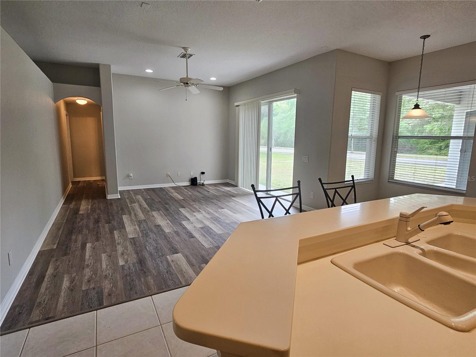 Image 13 of 32 For 21144 Tyrell Way