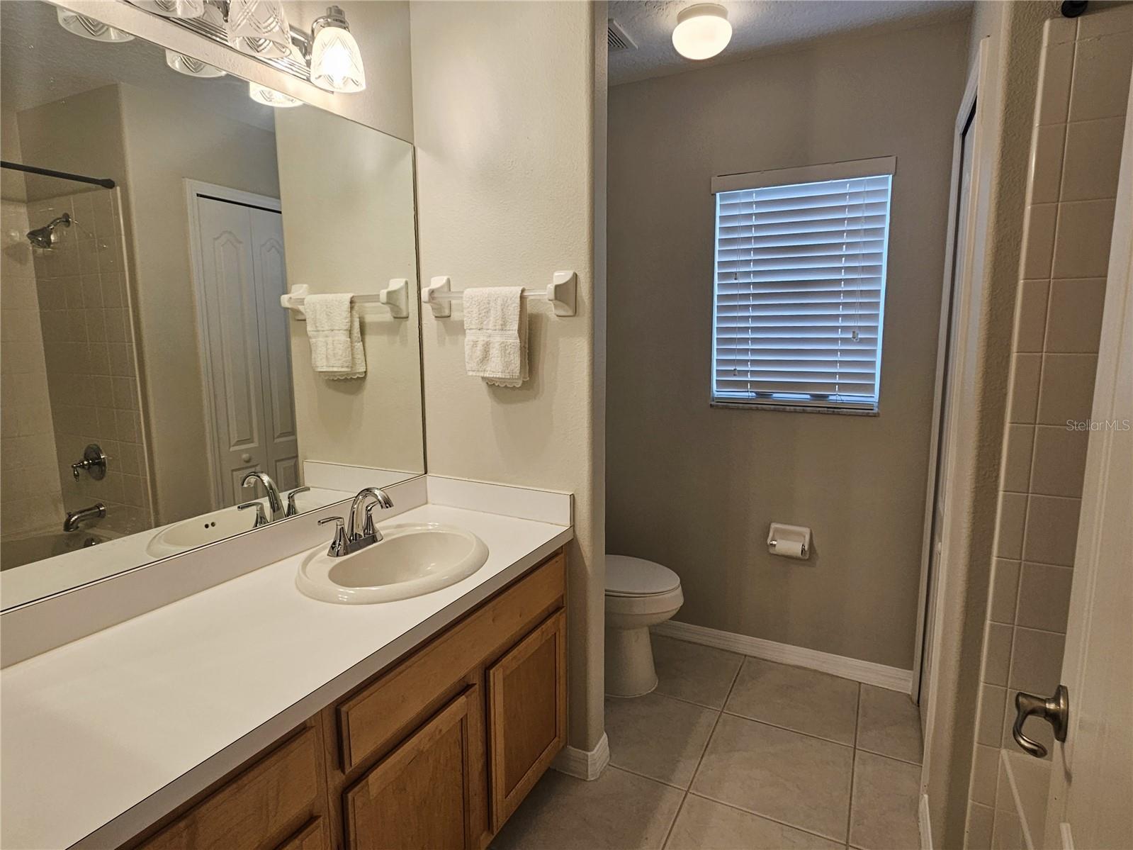 Image 20 of 32 For 21144 Tyrell Way