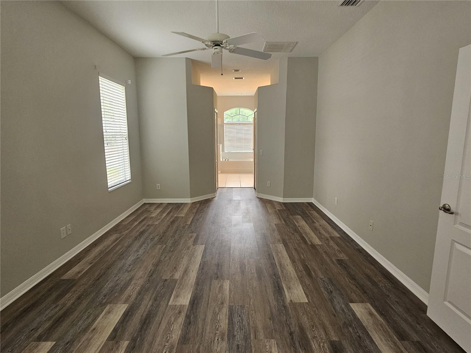 Image 27 of 32 For 21144 Tyrell Way