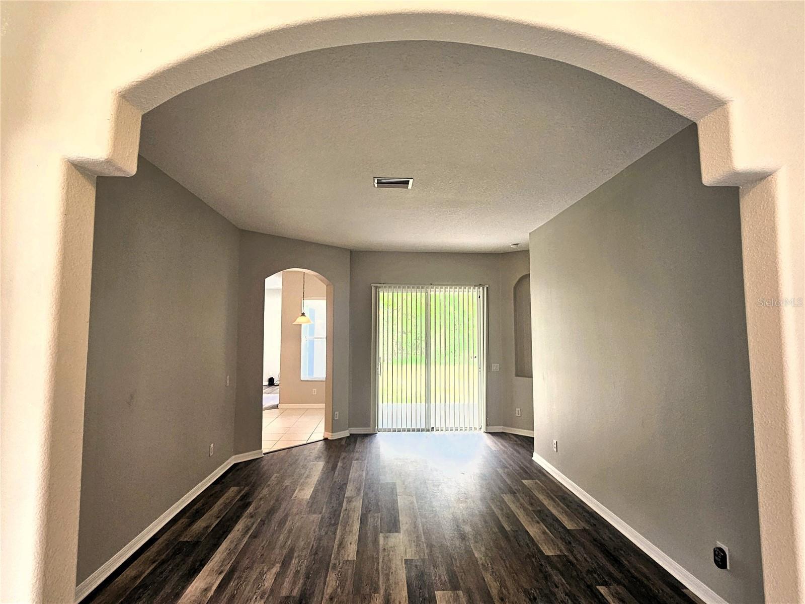 Image 4 of 32 For 21144 Tyrell Way