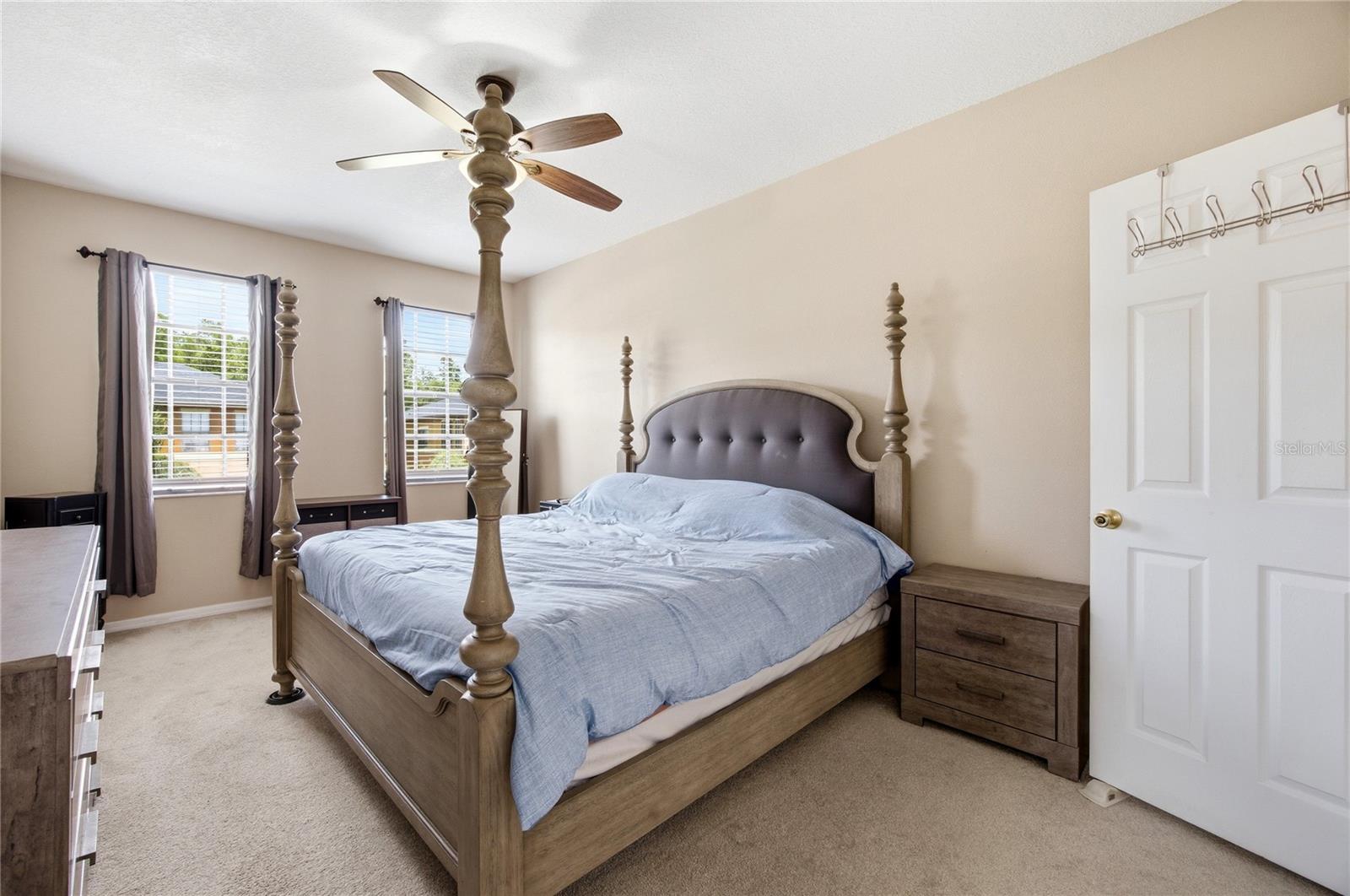 Image 19 of 37 For 1033 Blackwater Drive
