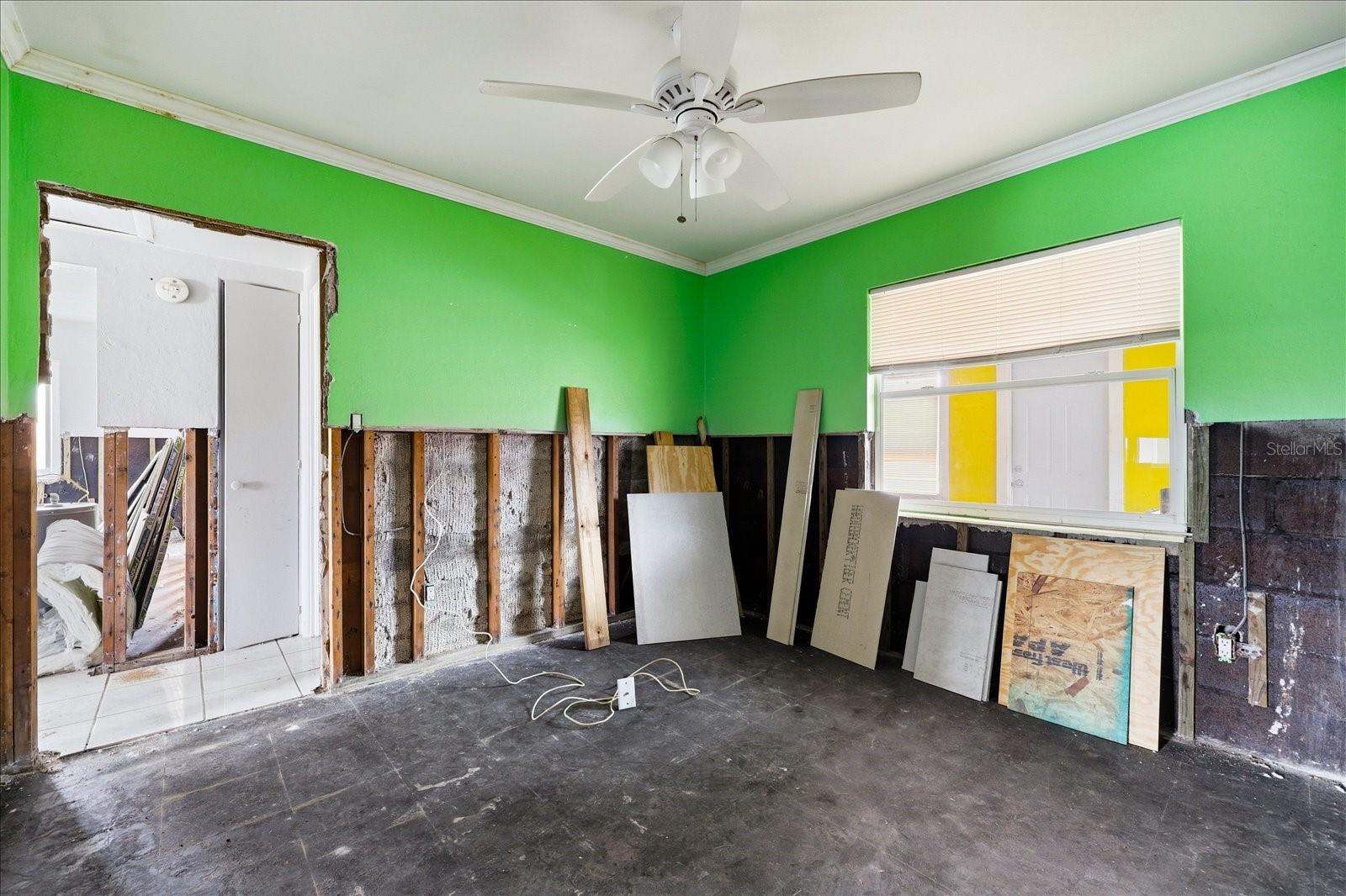 Image 12 of 30 For 451 Virginia Avenue