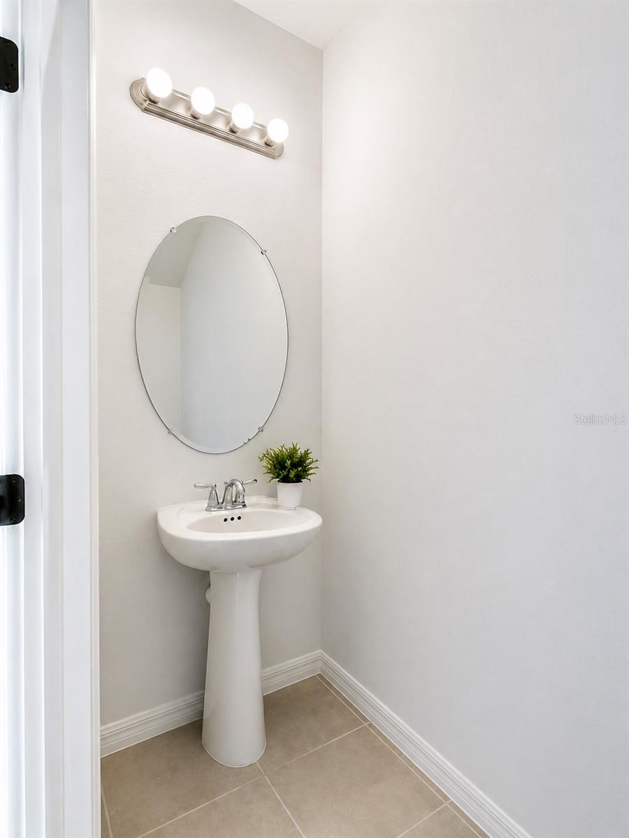 Image 11 of 23 For 2450 Paravane Way