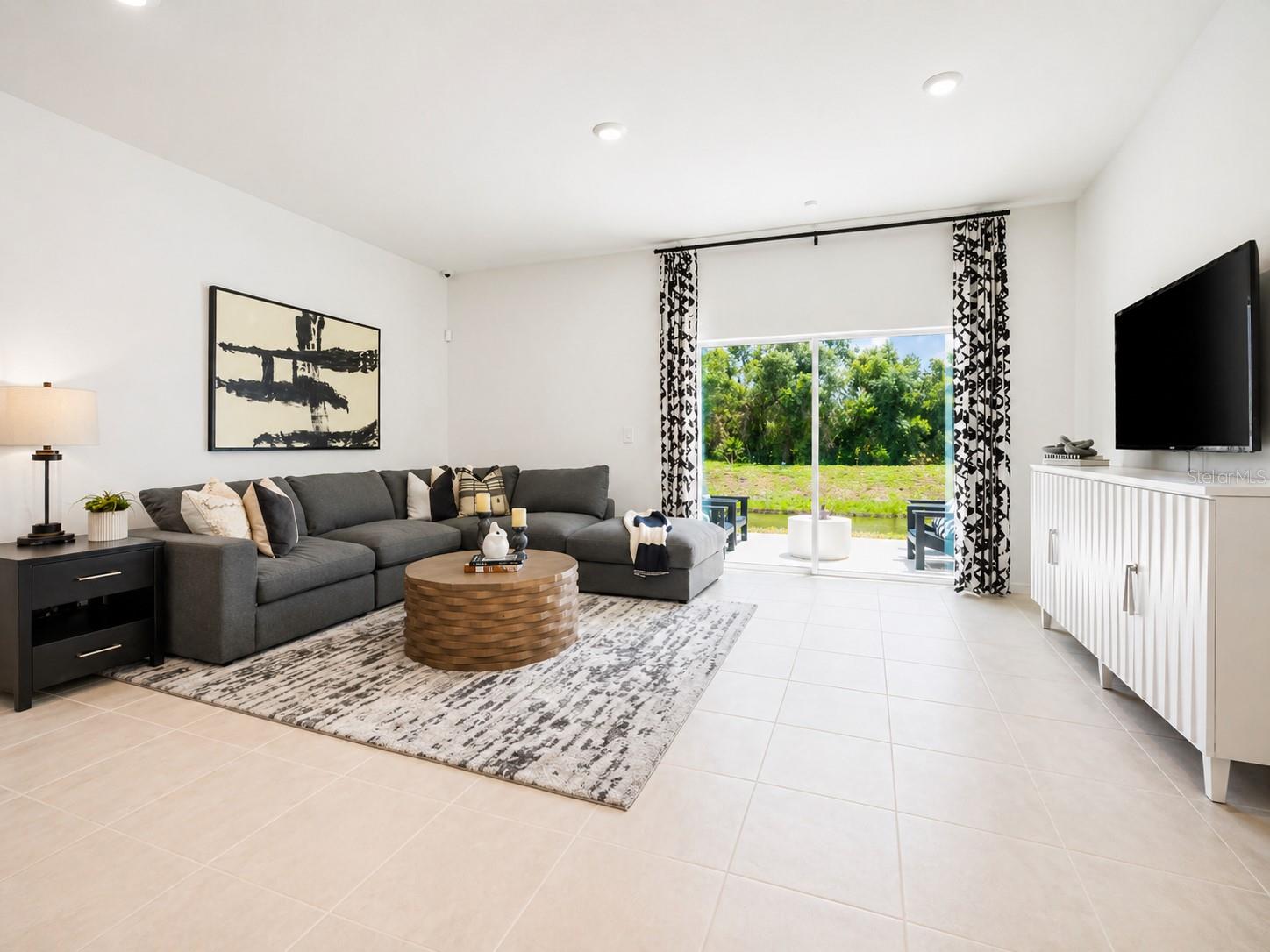 Image 9 of 23 For 2450 Paravane Way