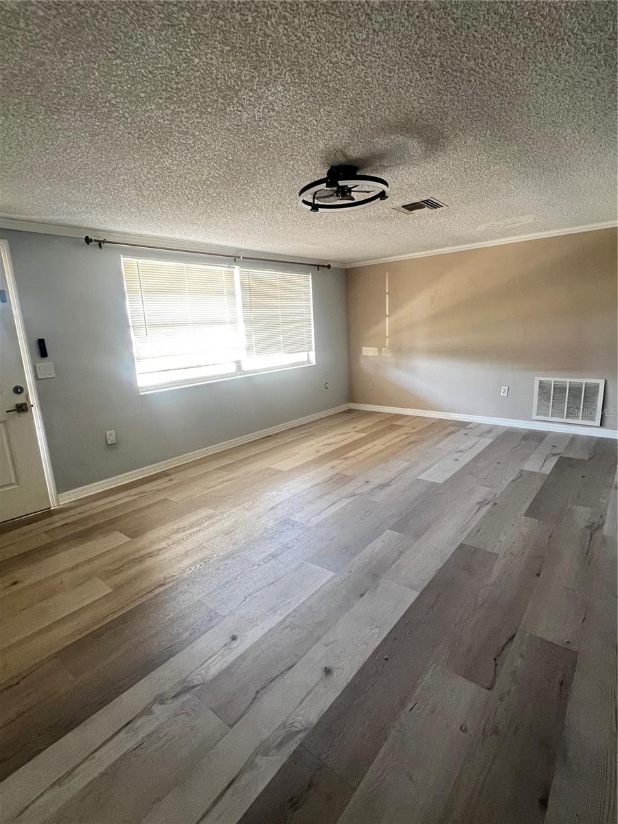 Image 14 of 18 For 5645 Marble Drive