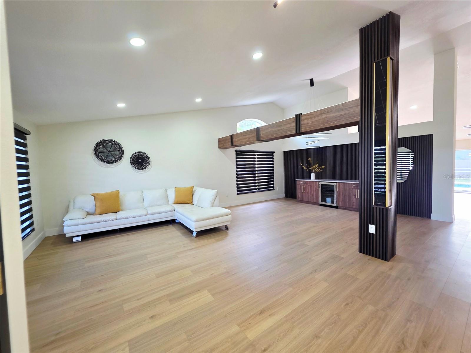 Image 12 of 81 For 2796 Challenger Drive