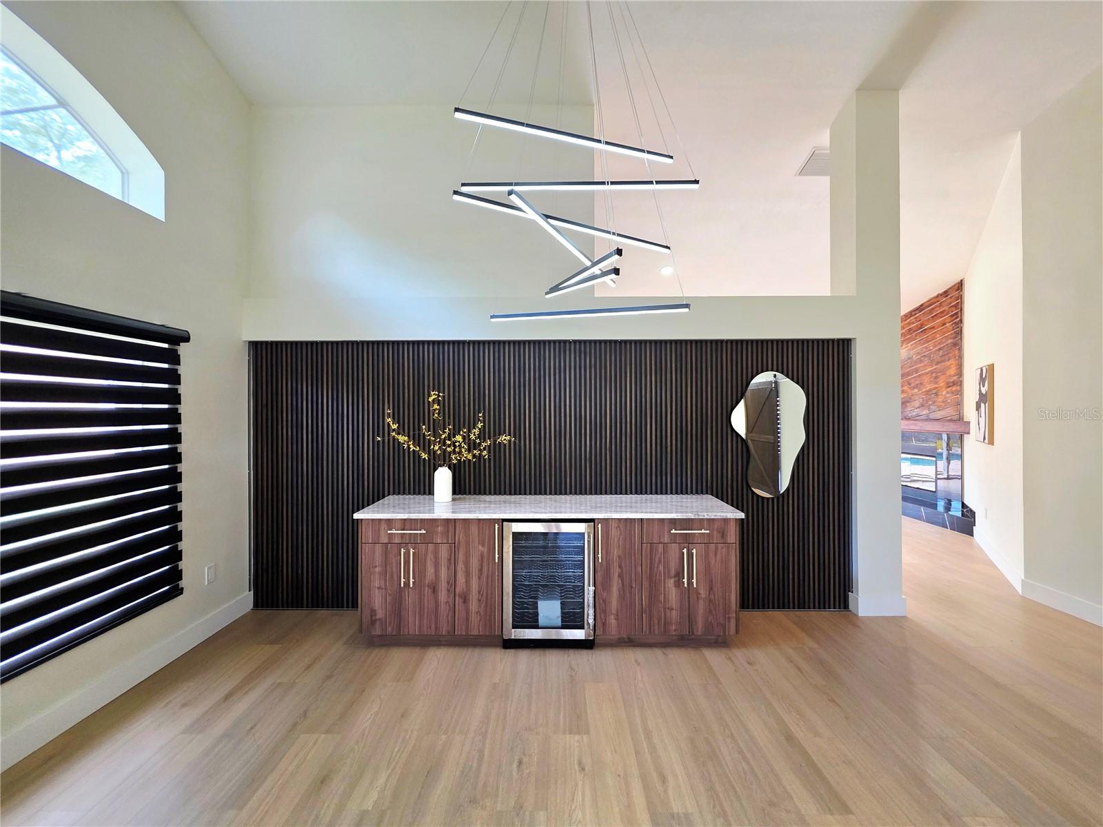 Image 19 of 81 For 2796 Challenger Drive
