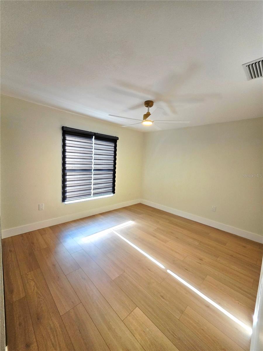 Image 48 of 81 For 2796 Challenger Drive