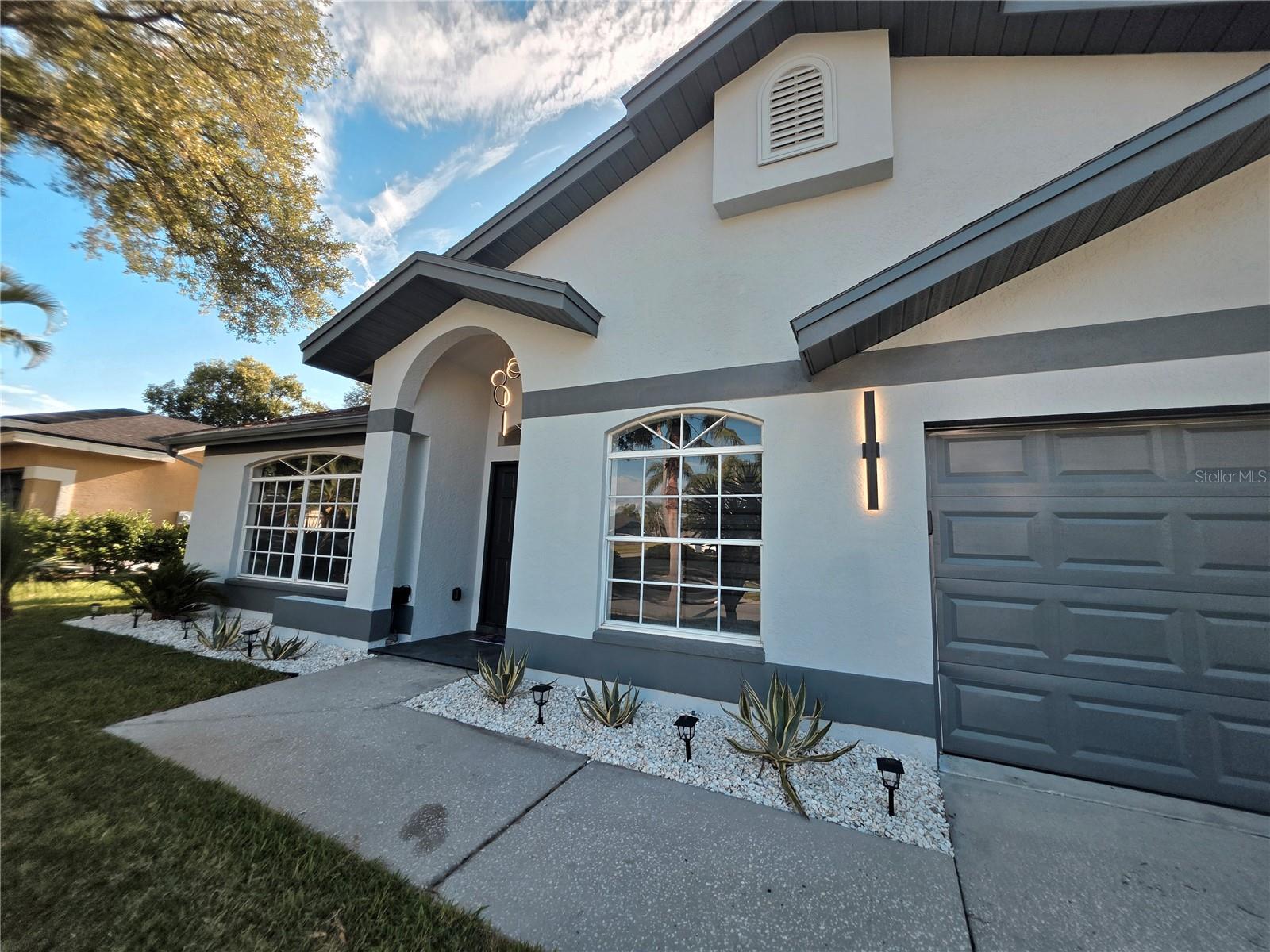 Image 5 of 81 For 2796 Challenger Drive