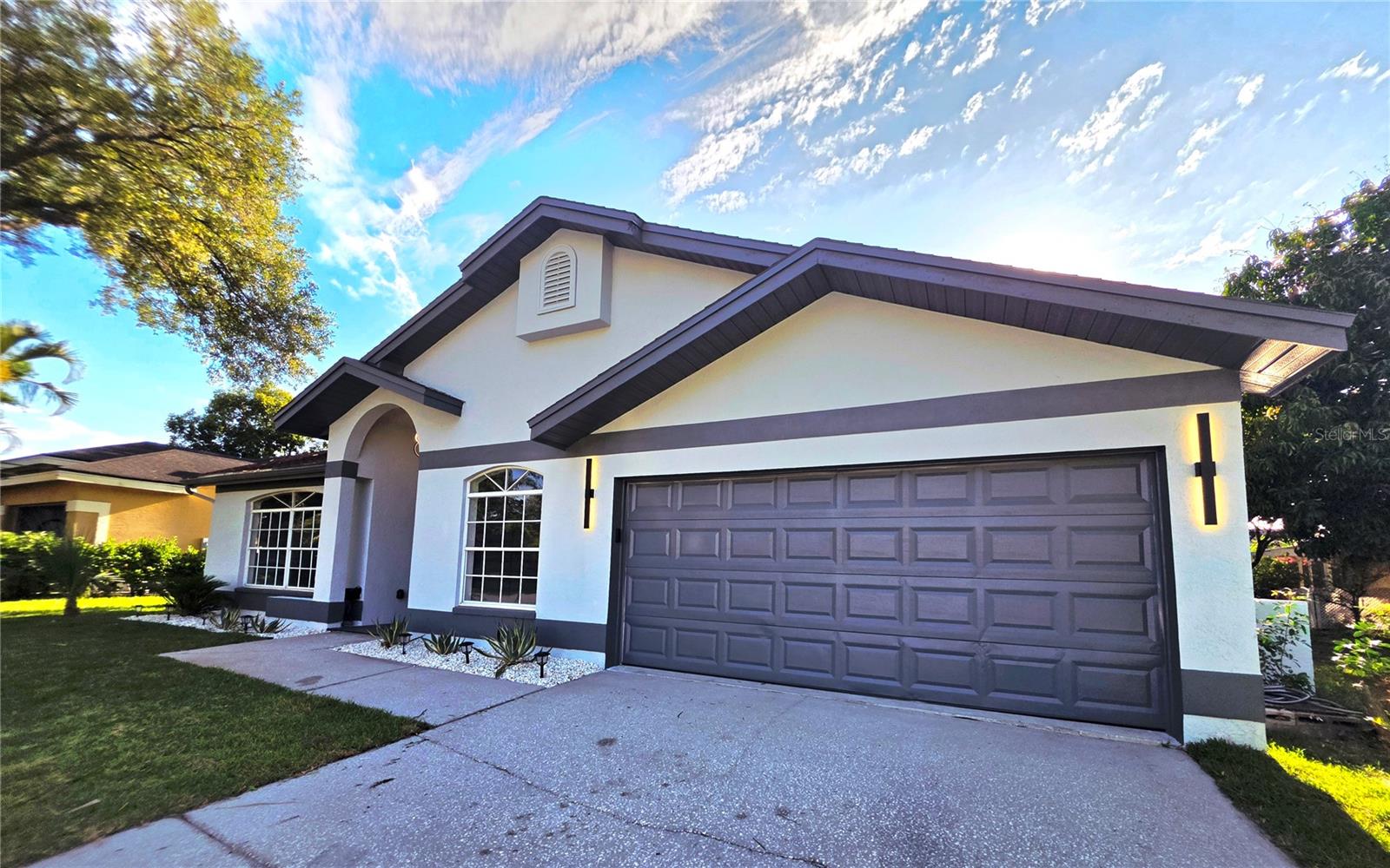Image 6 of 81 For 2796 Challenger Drive