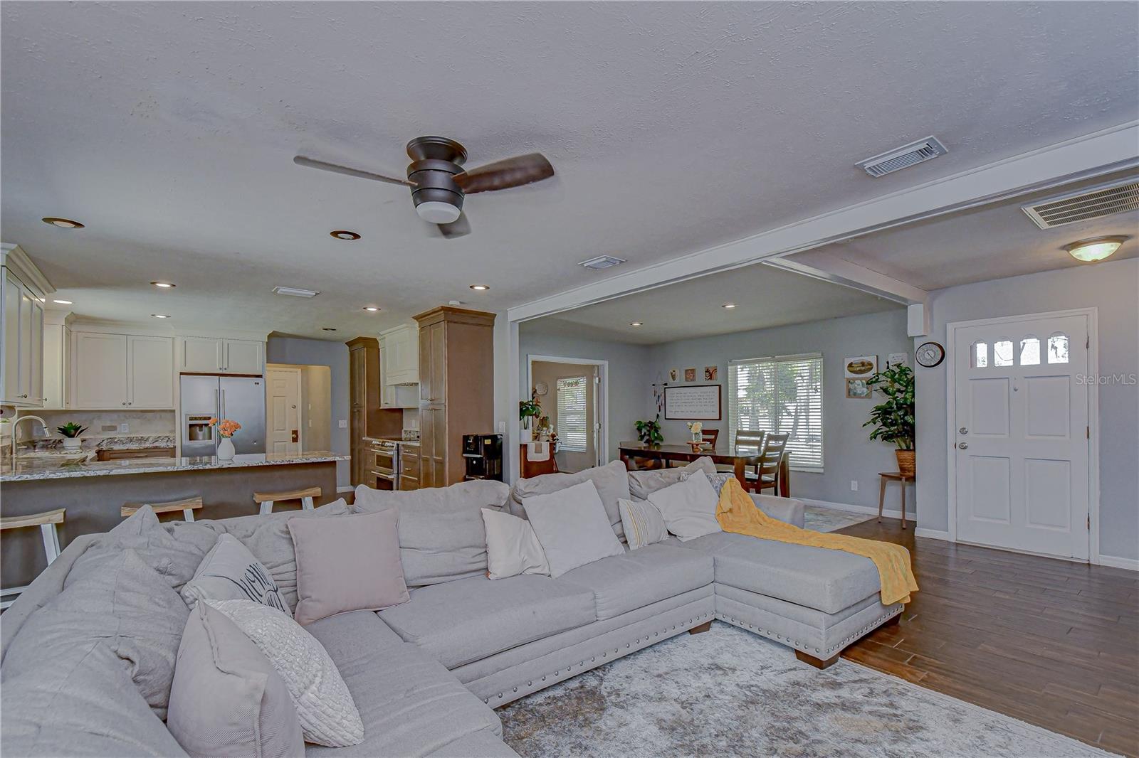 Image 12 of 32 For 1419 Seffner Valrico Road