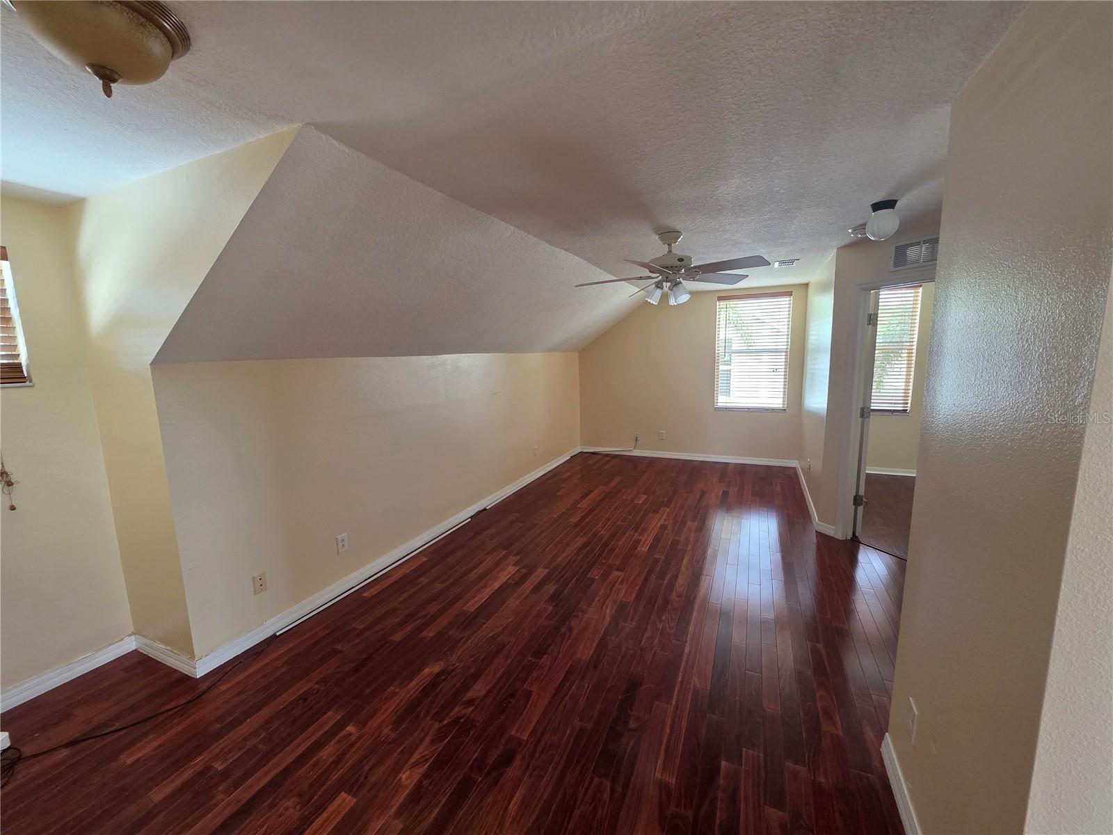 Image 12 of 26 For 1690 Meadow Oak Lane