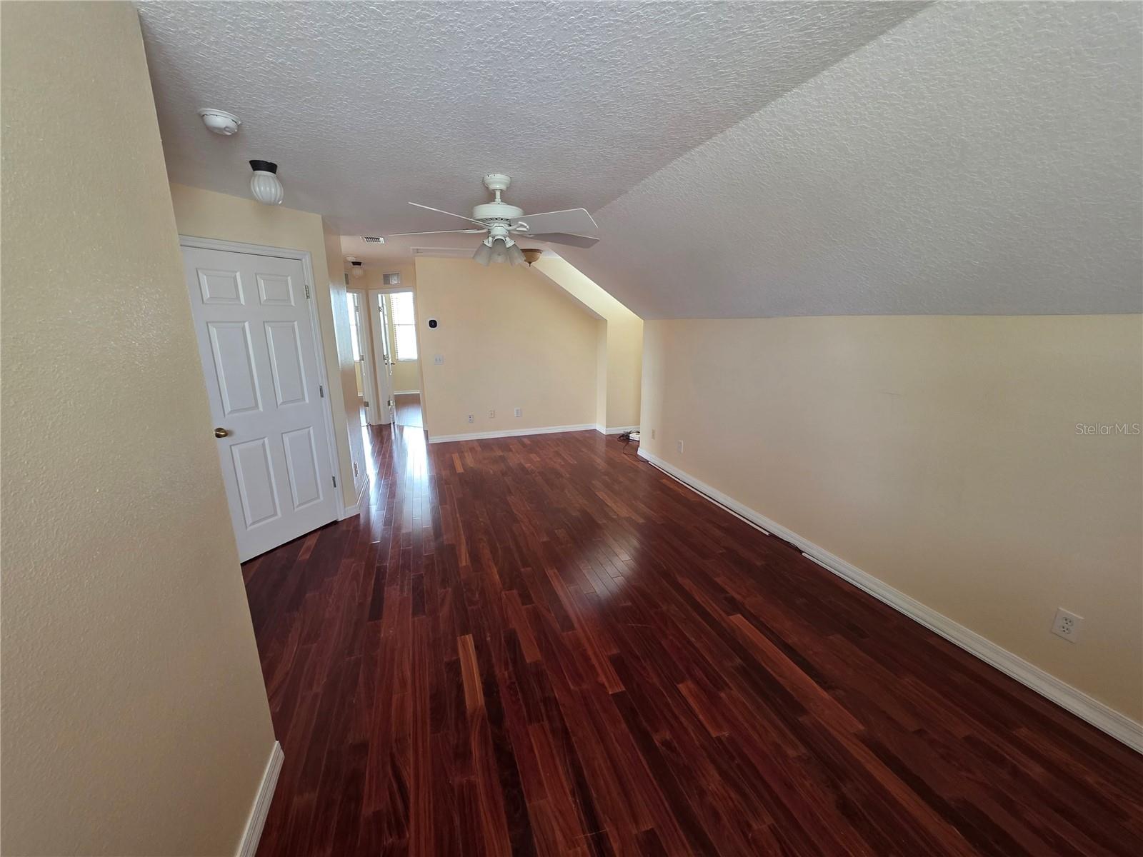 Image 13 of 26 For 1690 Meadow Oak Lane