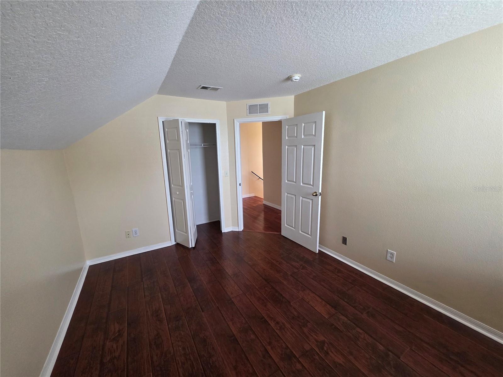 Image 14 of 26 For 1690 Meadow Oak Lane