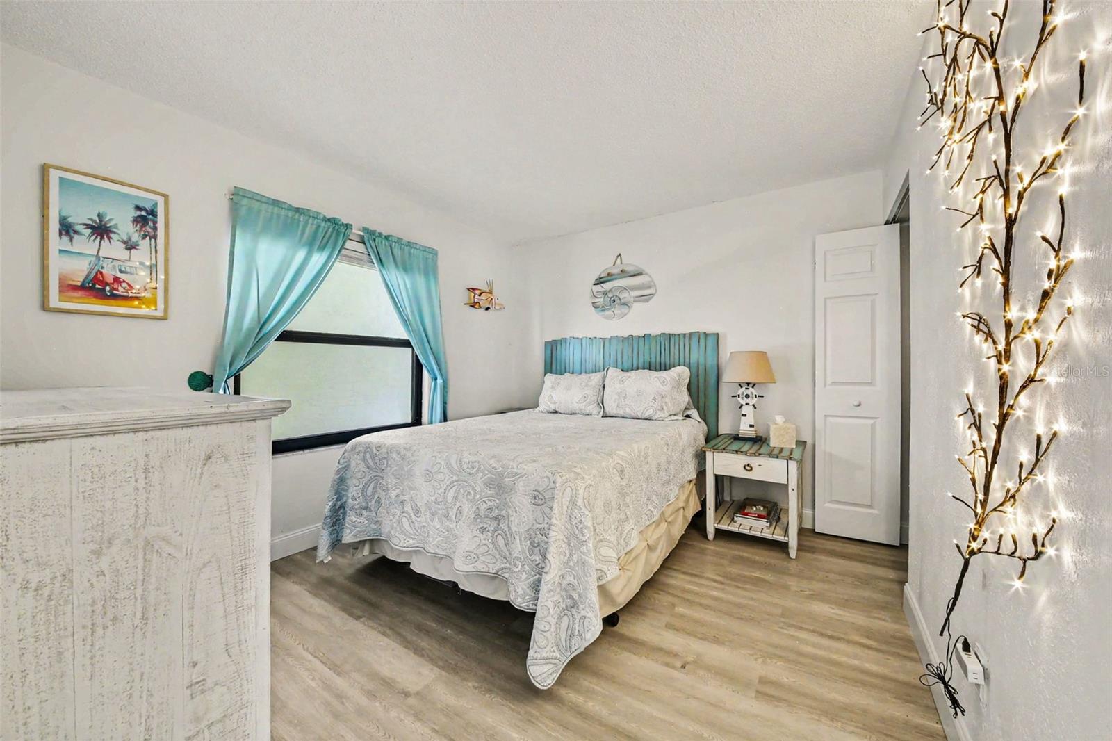 Image 19 of 30 For 3100 Ocean Shore Boulevard 101