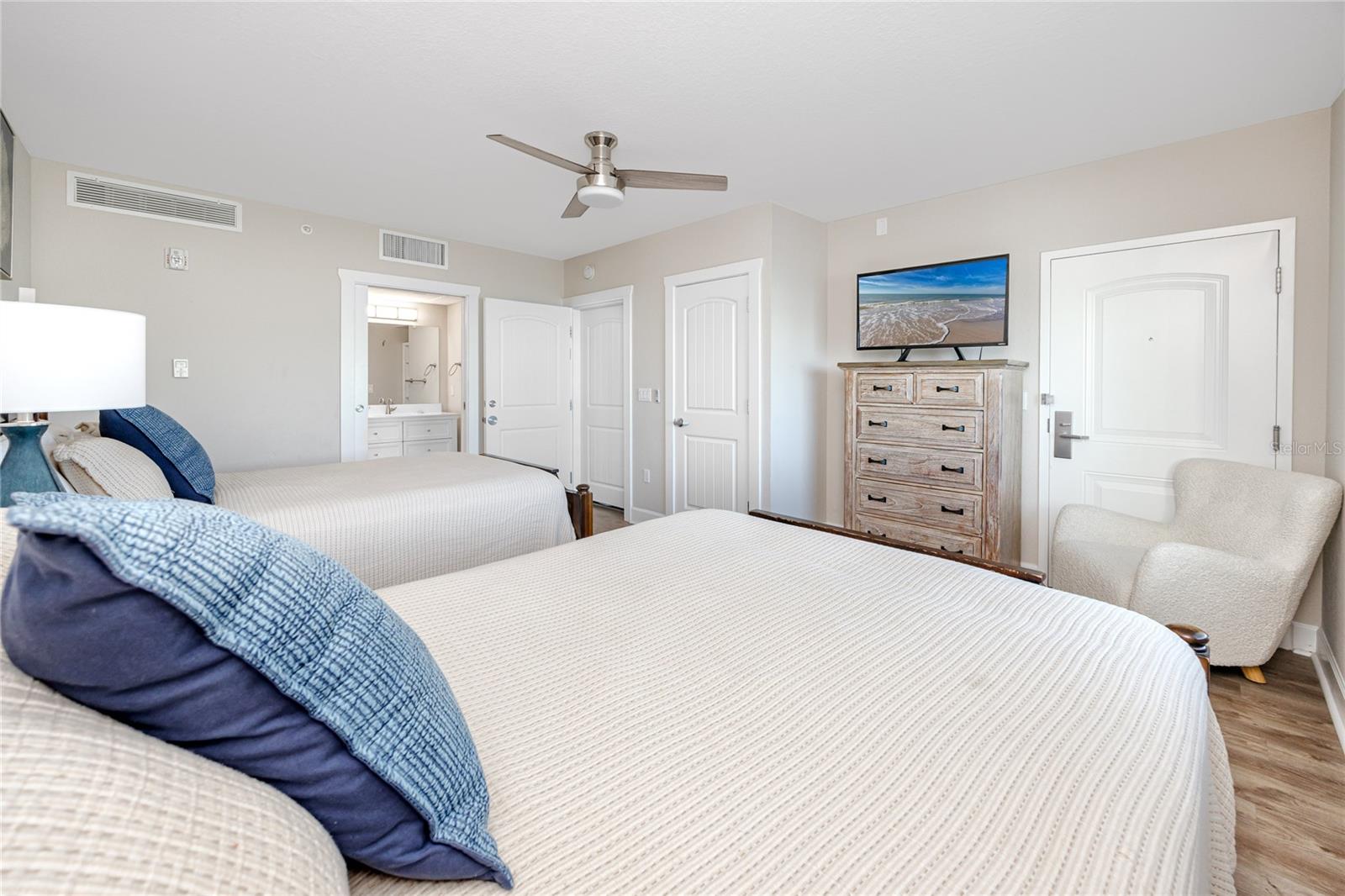 Image 14 of 57 For 399 2nd Street 718