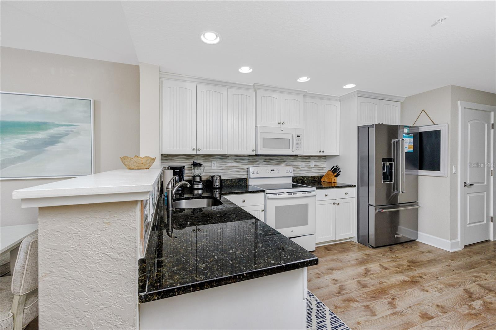 Image 20 of 57 For 399 2nd Street 718