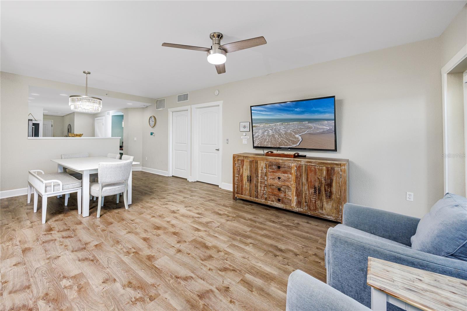 Image 22 of 57 For 399 2nd Street 718
