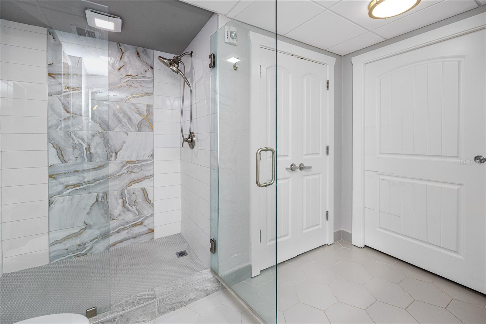Image 36 of 57 For 399 2nd Street 718