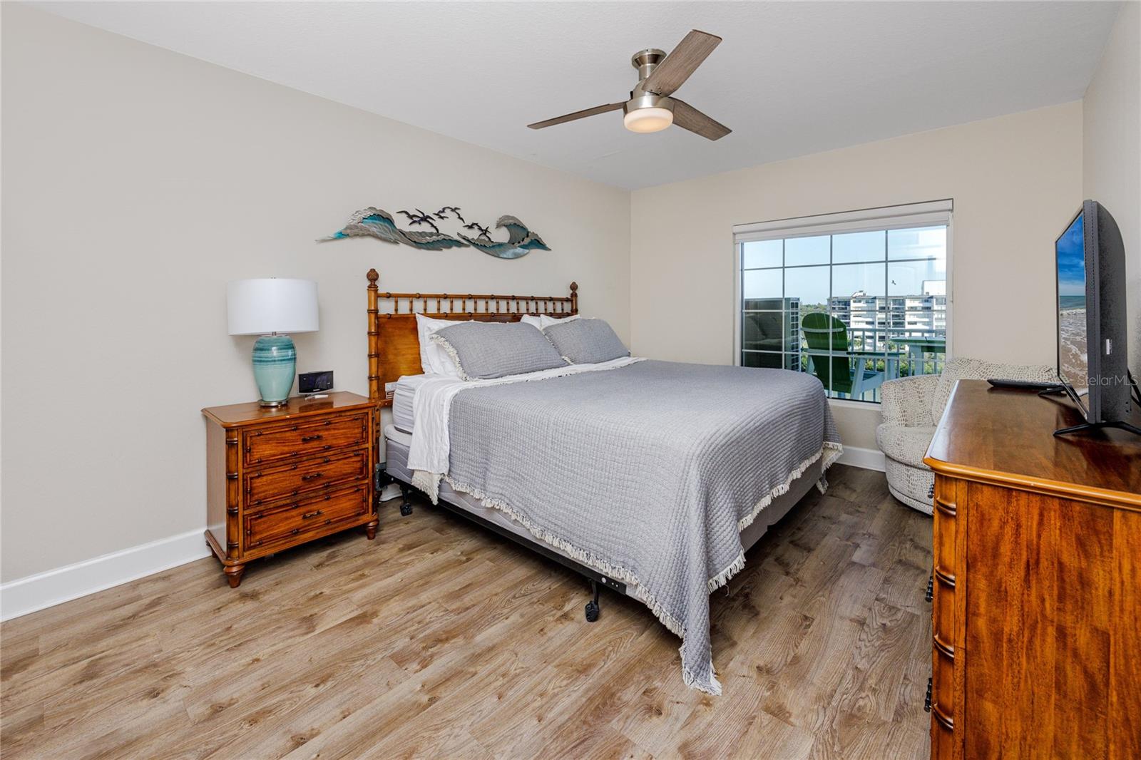 Image 39 of 57 For 399 2nd Street 718