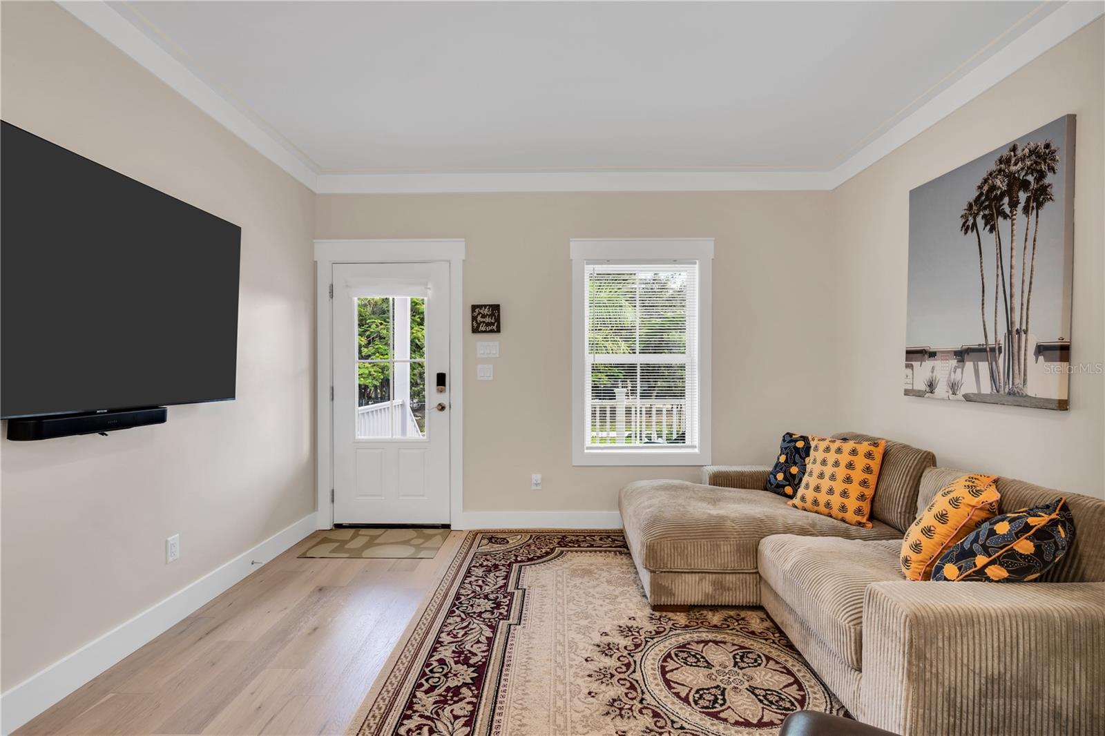 Image 14 of 30 For 340 6th Street E