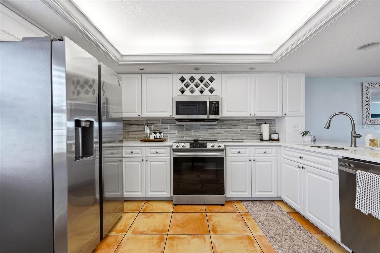 Image 14 of 51 For 11835 3rd Street E