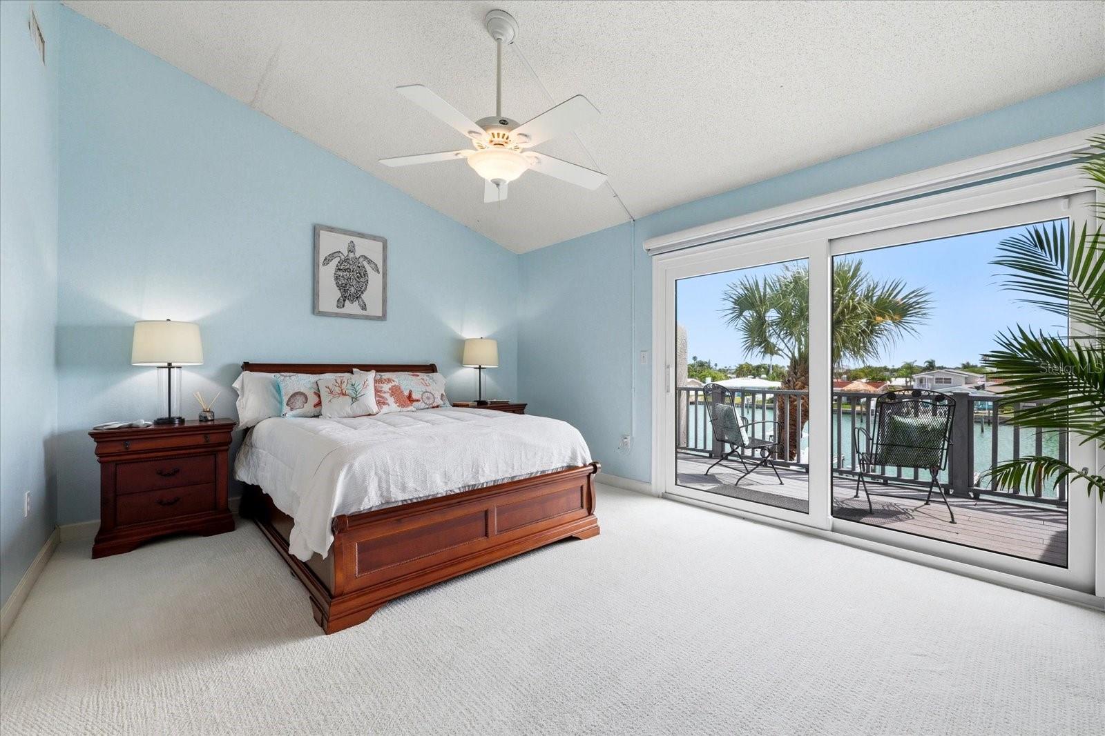 Image 18 of 51 For 11835 3rd Street E