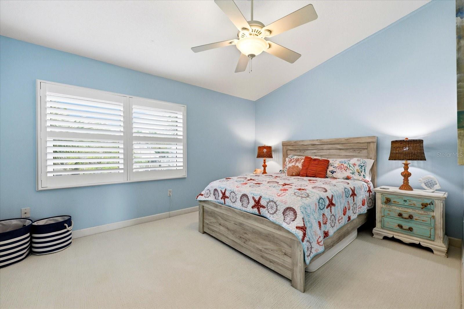 Image 27 of 51 For 11835 3rd Street E