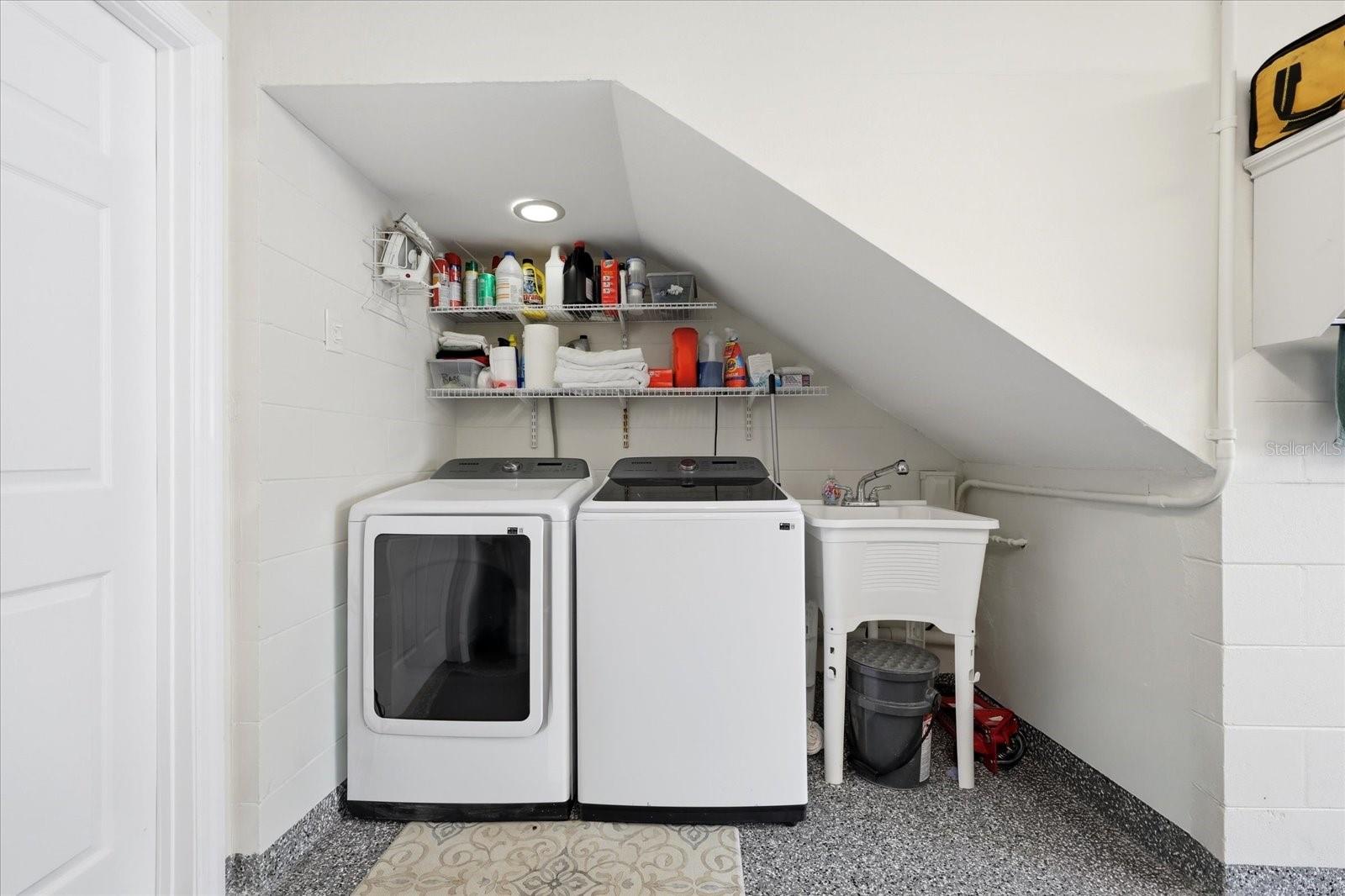 Image 30 of 51 For 11835 3rd Street E