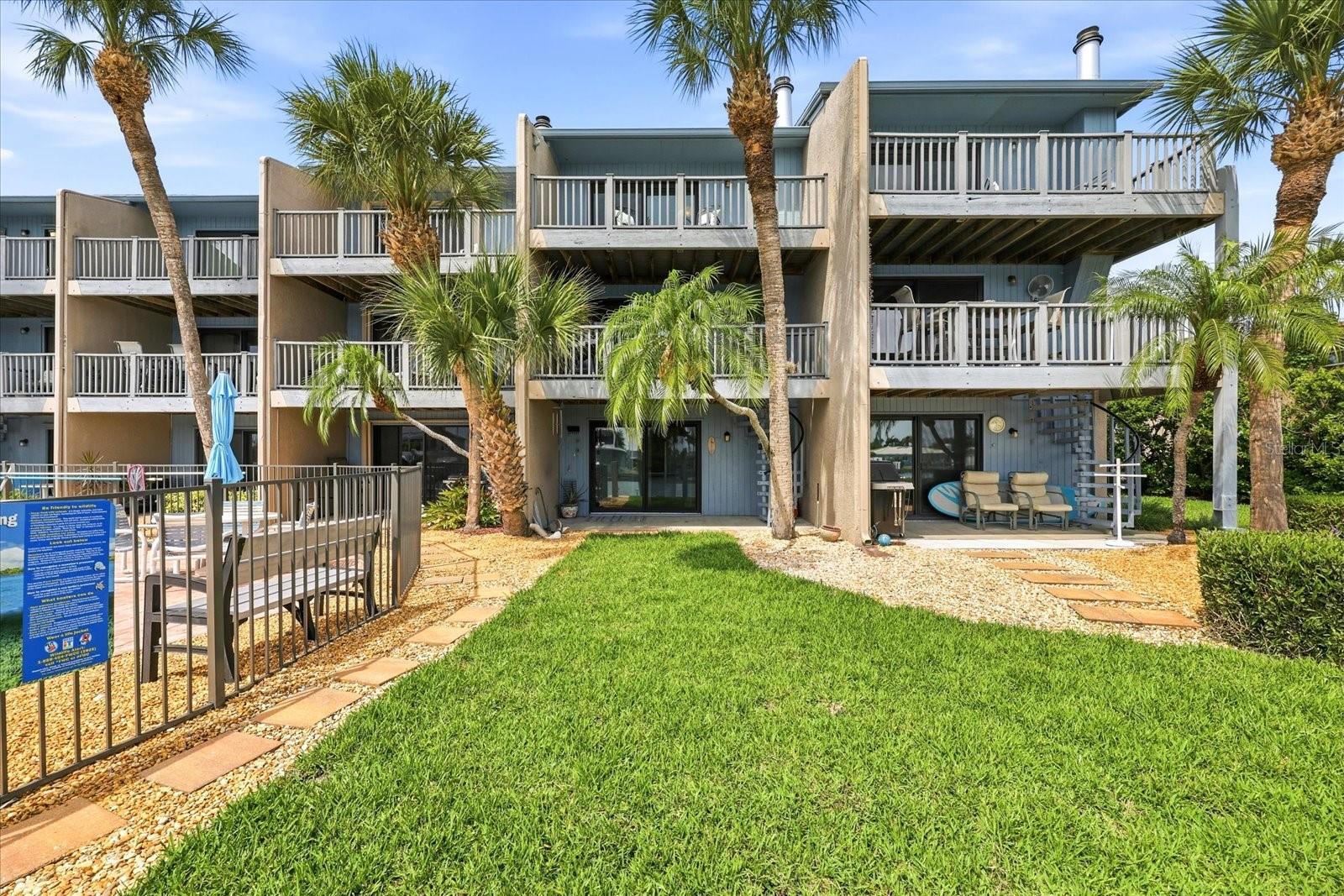 Image 34 of 51 For 11835 3rd Street E
