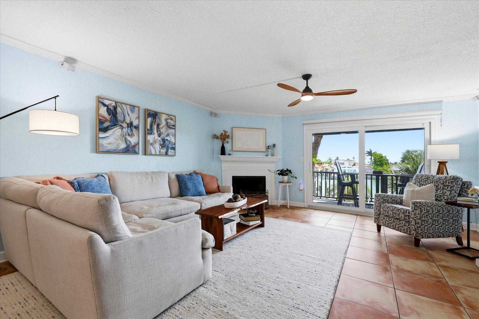 Image 6 of 51 For 11835 3rd Street E