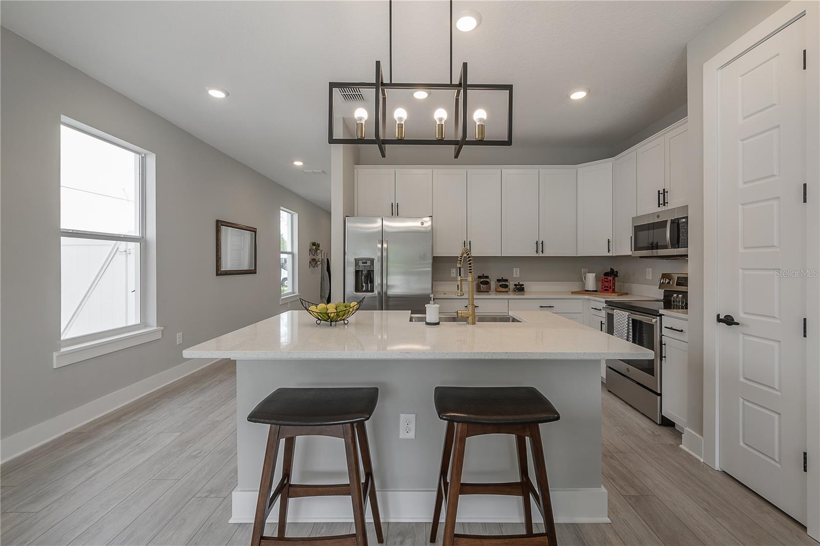 Image 12 of 51 For 4402 Gray Street 1