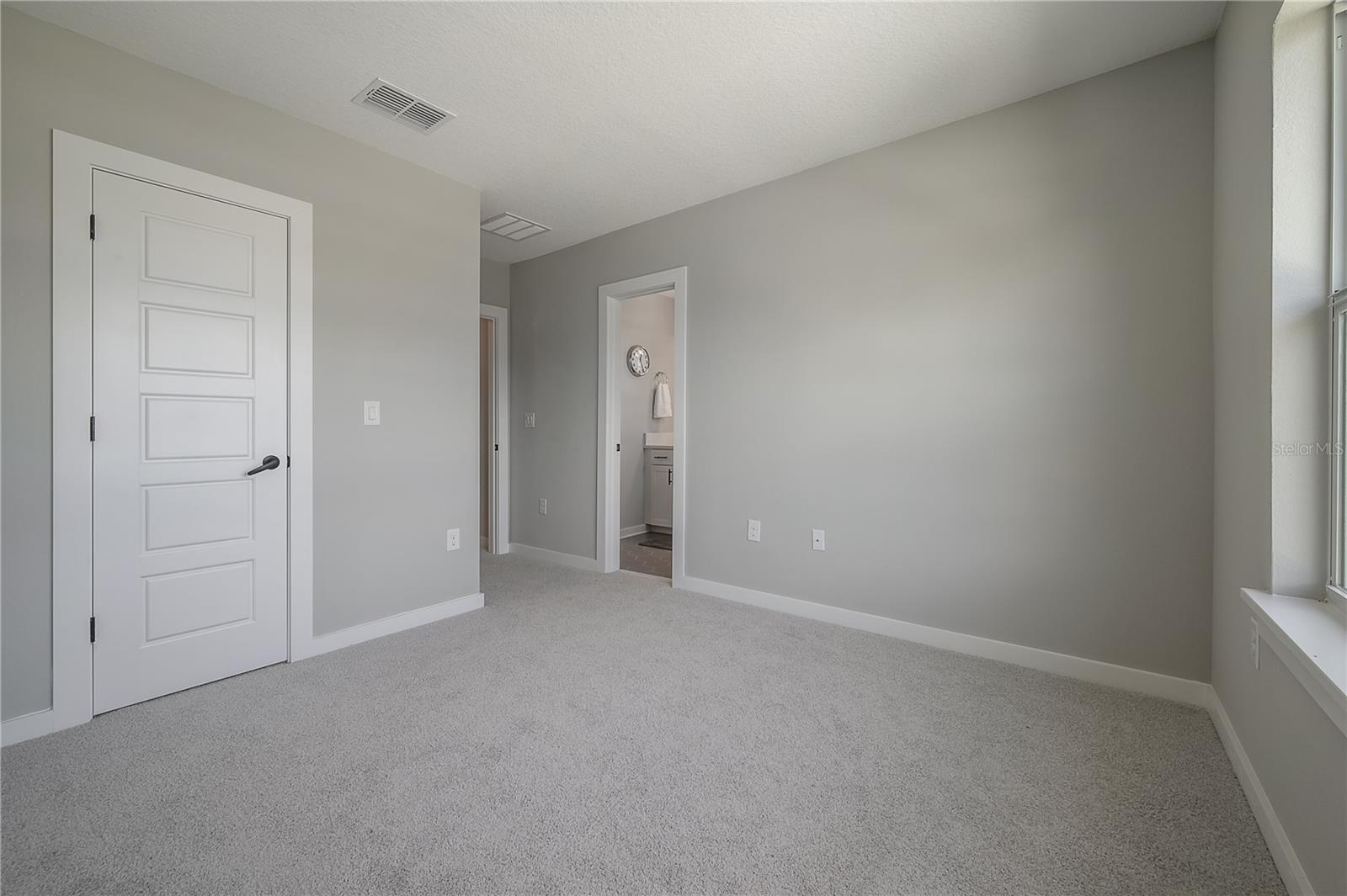 Image 38 of 51 For 4402 Gray Street 1