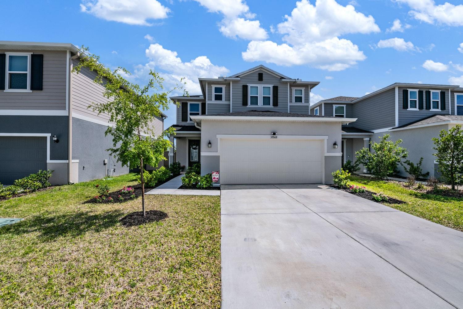 Details for 37668 Yukon Drive, ZEPHYRHILLS, FL 33540