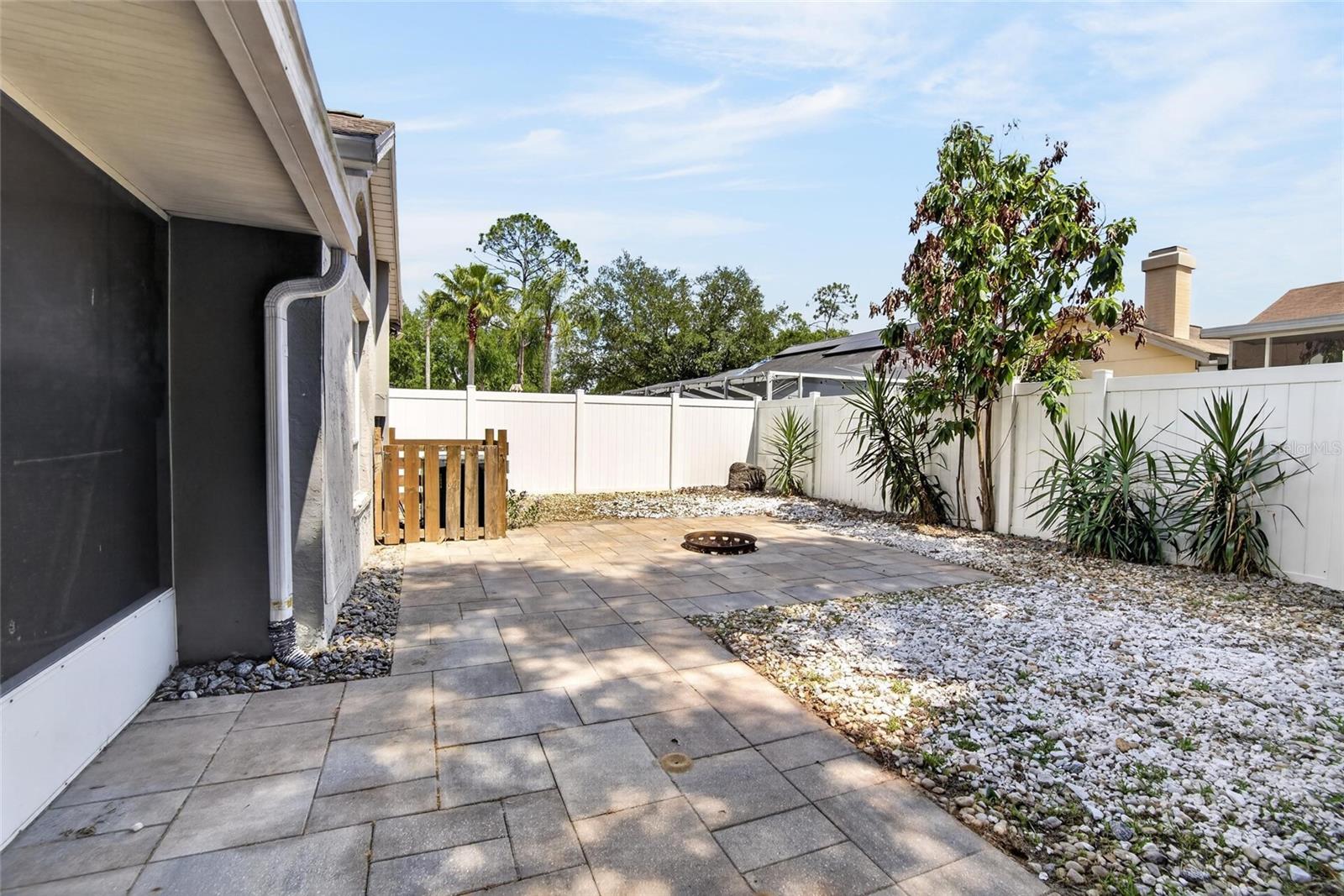Image 32 of 41 For 305 Sand Ridge Drive