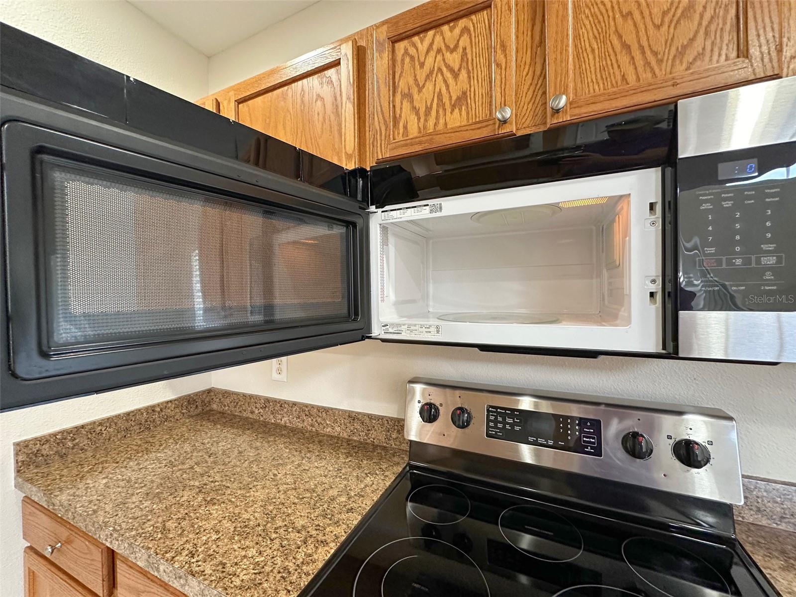 Image 12 of 61 For 12554 White Bluff Road
