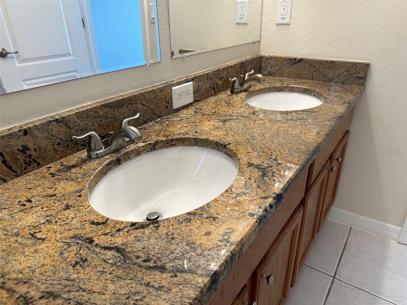 Image 30 of 61 For 12554 White Bluff Road