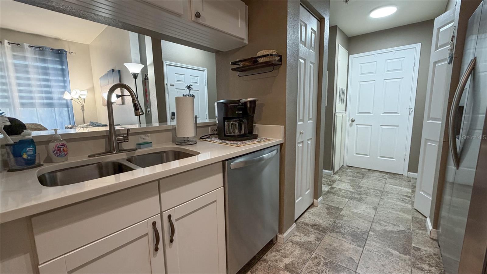 Image 15 of 64 For 1226 Missouri Avenue 1019