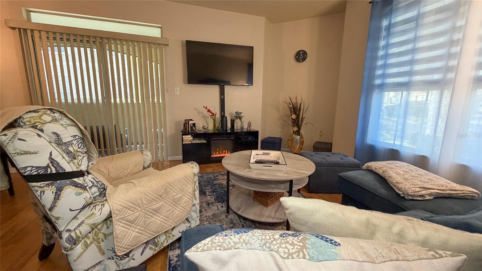 Image 7 of 64 For 1226 Missouri Avenue 1019