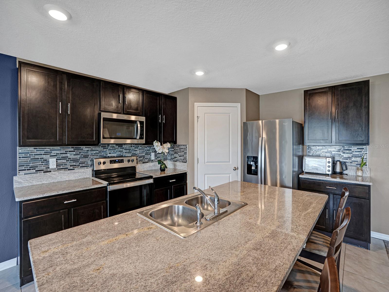 Image 10 of 30 For 7850 Sail Clover Lane