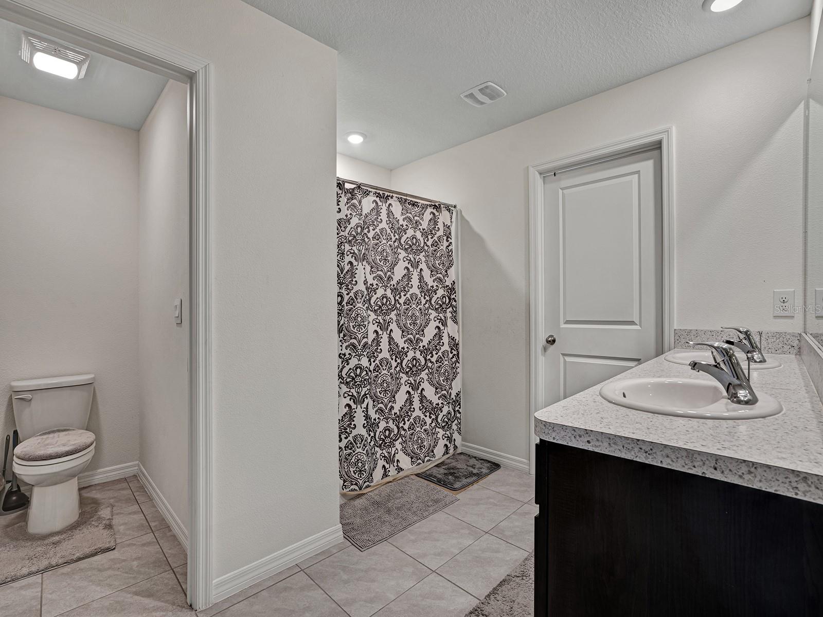 Image 16 of 30 For 7850 Sail Clover Lane