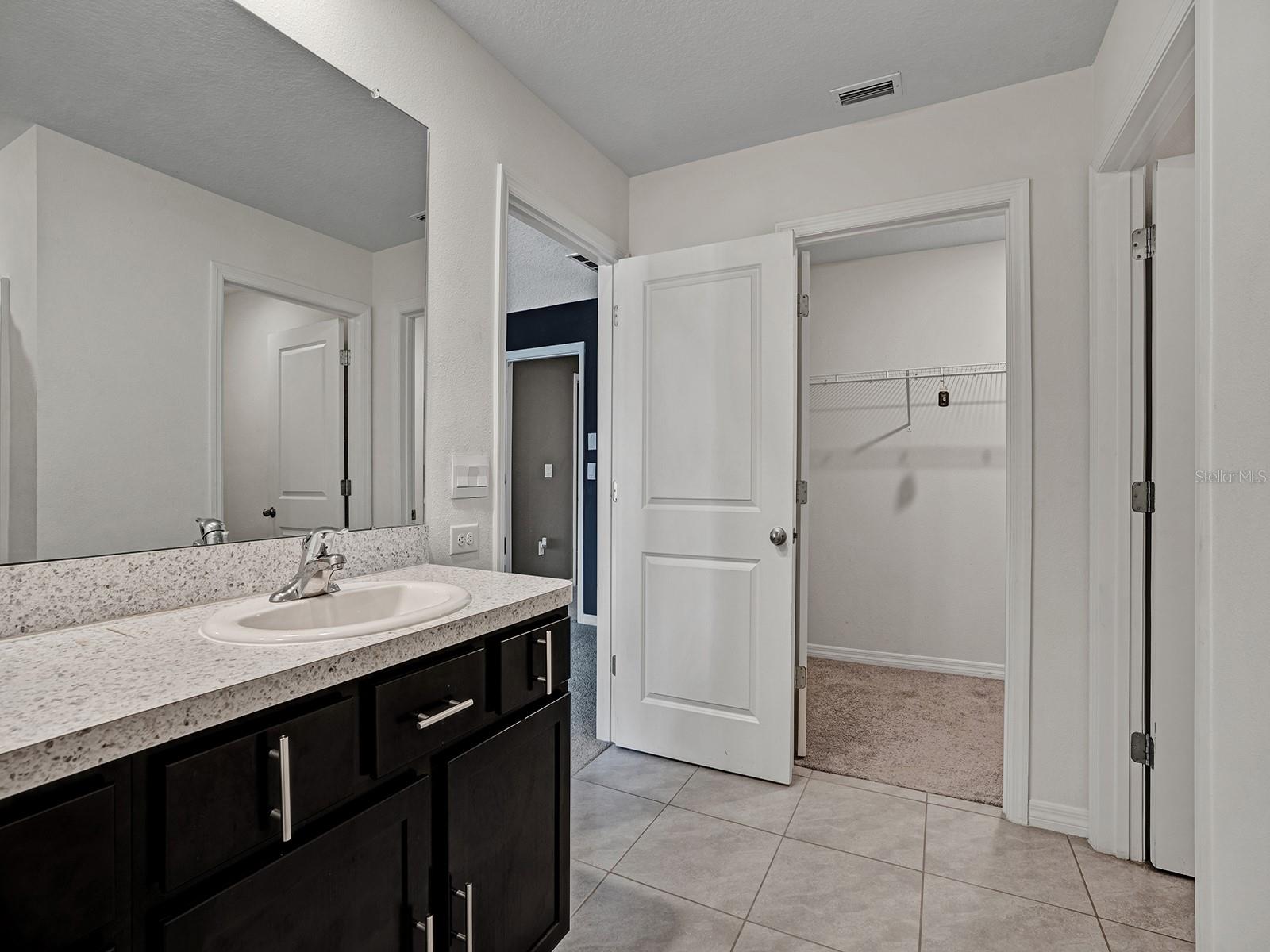 Image 17 of 30 For 7850 Sail Clover Lane