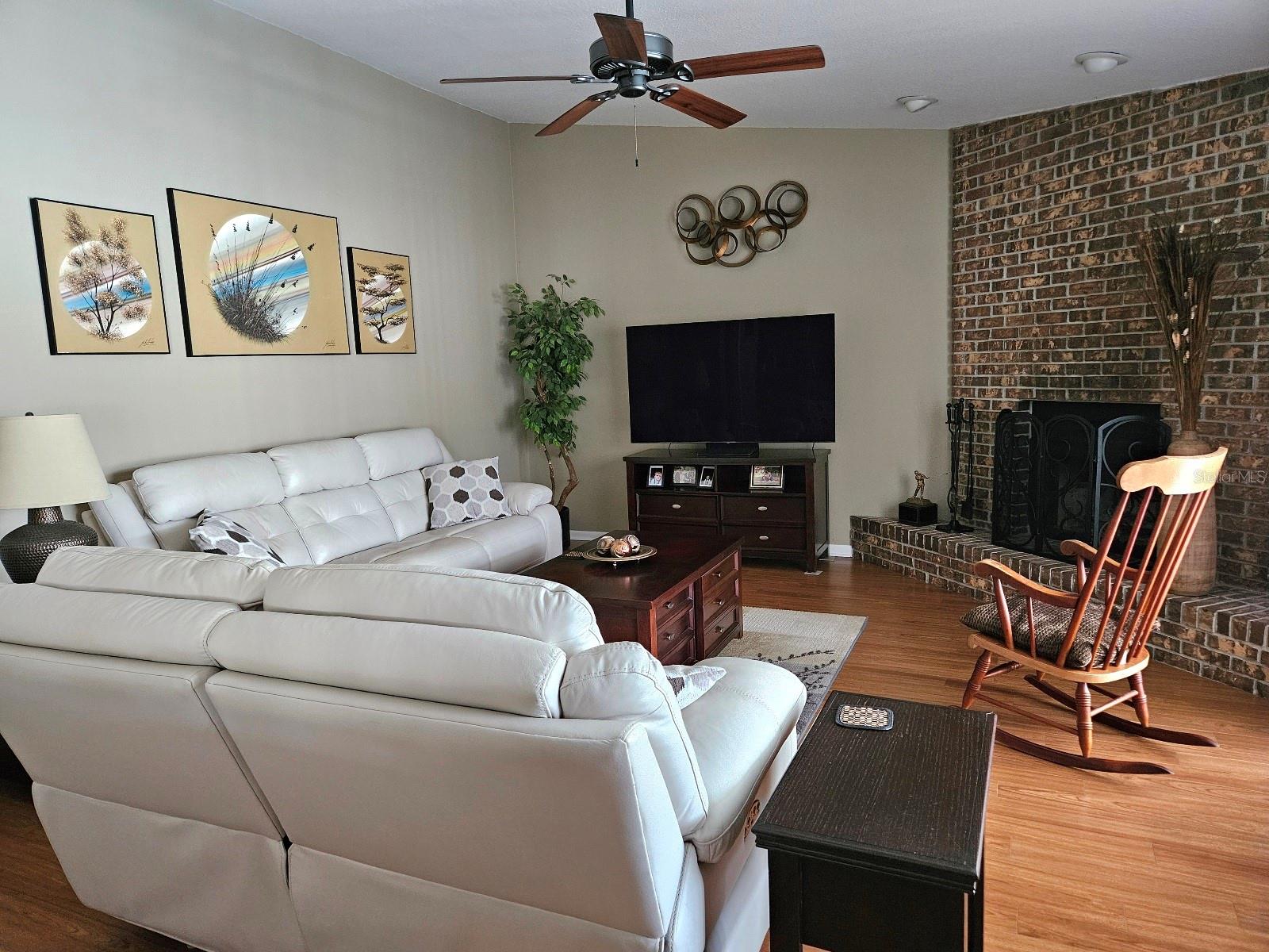Image 13 of 44 For 4029 Bell Grande Drive
