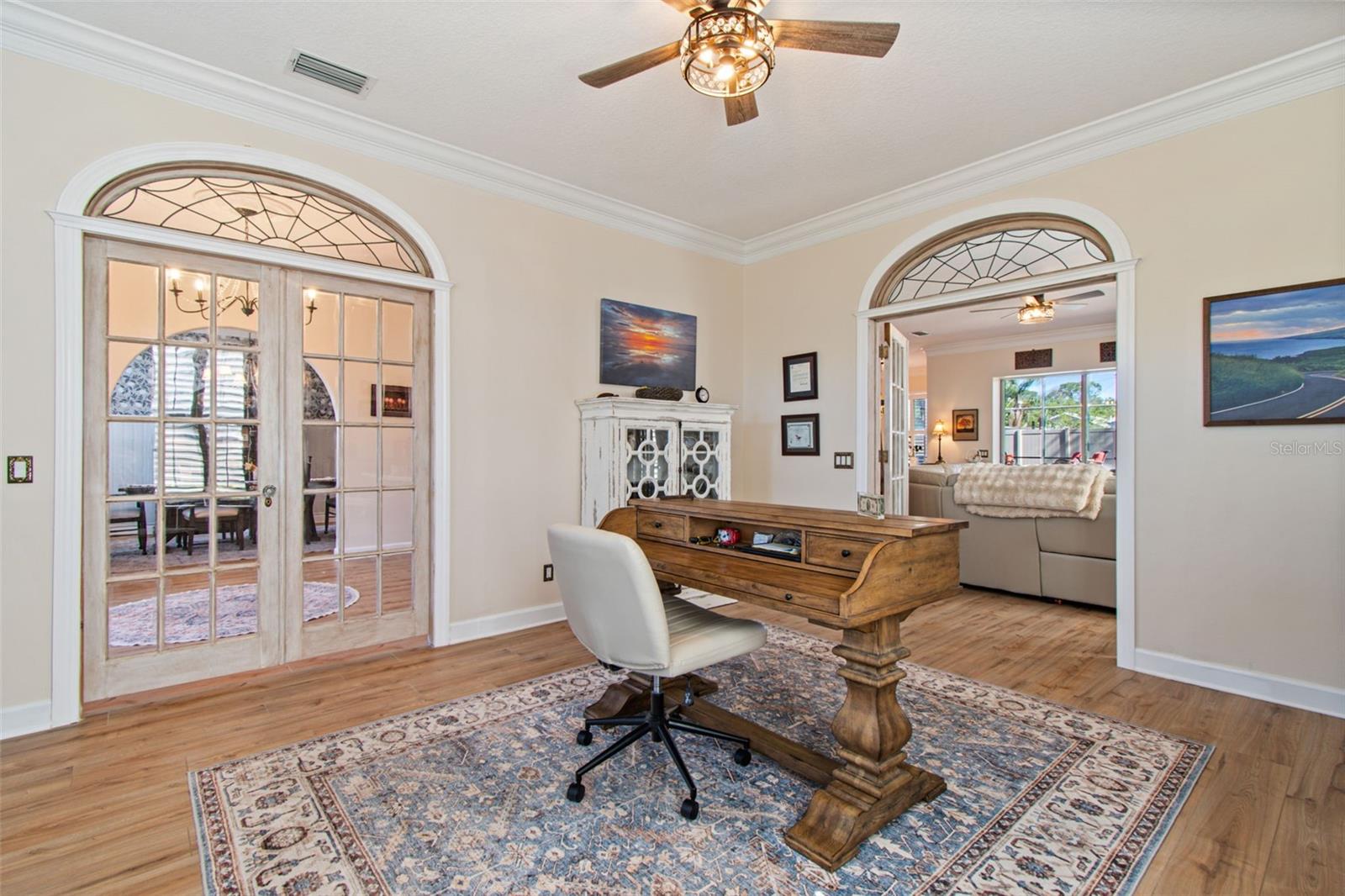 Image 13 of 94 For 471 Kali Court